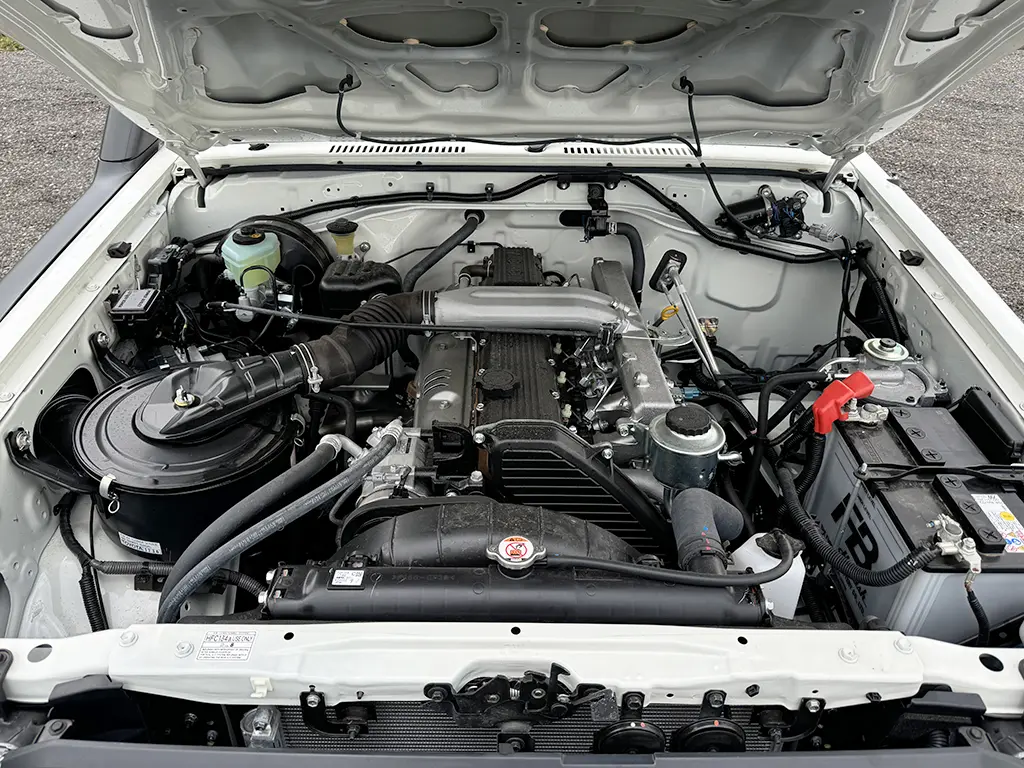 Toyota Land Cruiser HZJ78L Hard Top 4x4 11