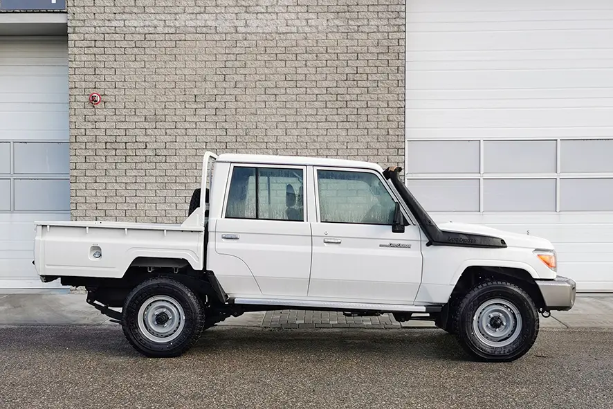 Toyota Land Cruiser HZJ79 4x4 Double Cab Pick-up 6