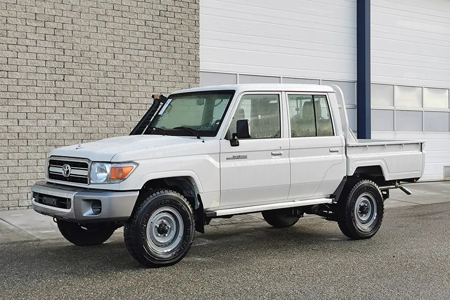 Toyota Land Cruiser HZJ79 4x4 Double Cab Pick-up 7