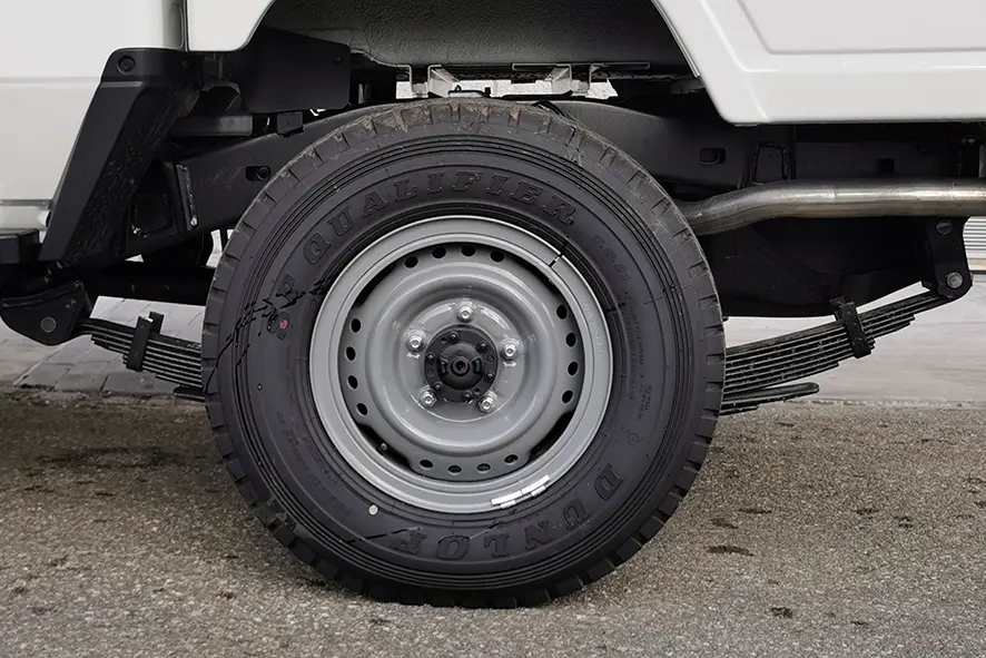 Toyota Land Cruiser HZJ79 Pick-up cabine double 4x4 12