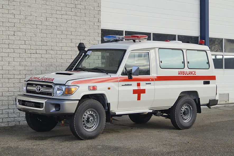 Toyota Land Cruiser VDJ78L V8 Ambulance 4x4 7