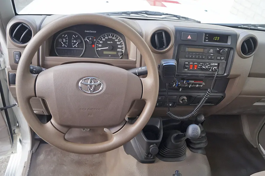 Toyota Land Cruiser VDJ78L V8 Ambulance 4x4 8