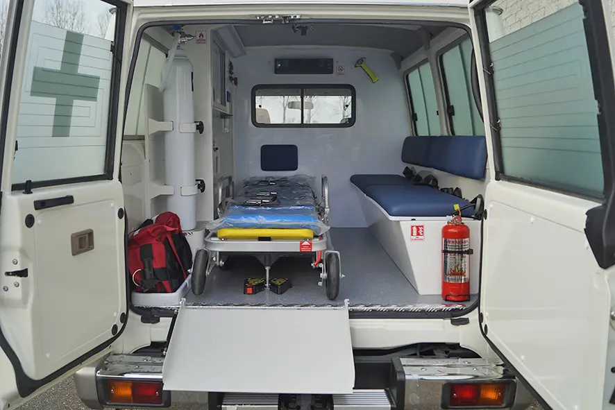 Toyota Land Cruiser VDJ78L V8 Ambulance 4x4 11