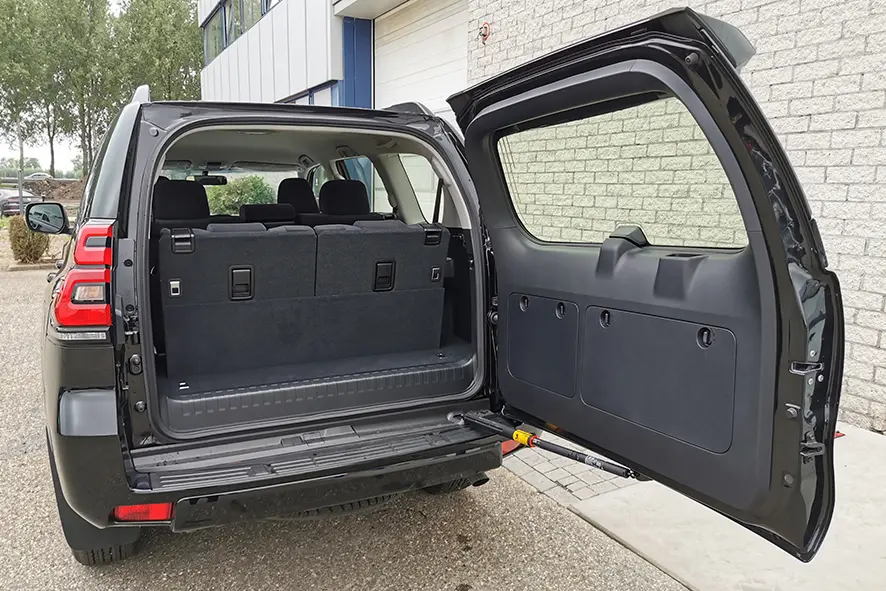 Toyota Prado TXL AT 4x4 Sports Utility Vehicle (SUV) 11