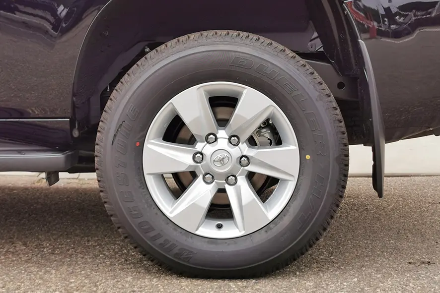 Toyota Prado TXL AT 4x4 Sports Utility Vehicle (SUV) 13