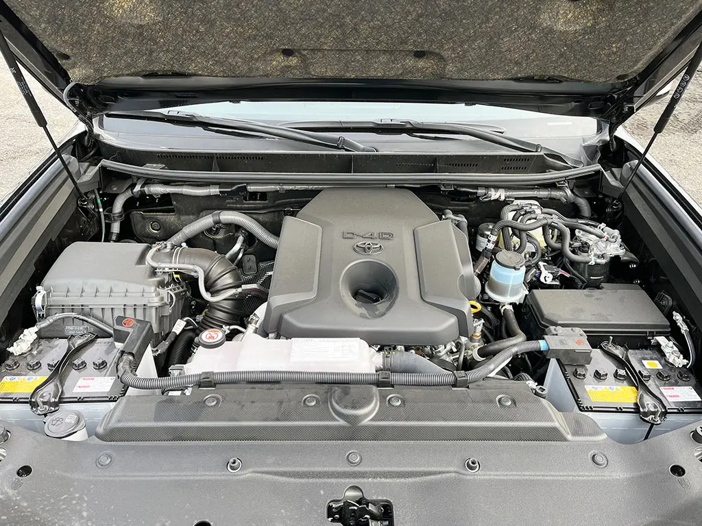 Toyota Prado TXL AT 4x4 SUV (Véhicule Utilitaire Sport) 15