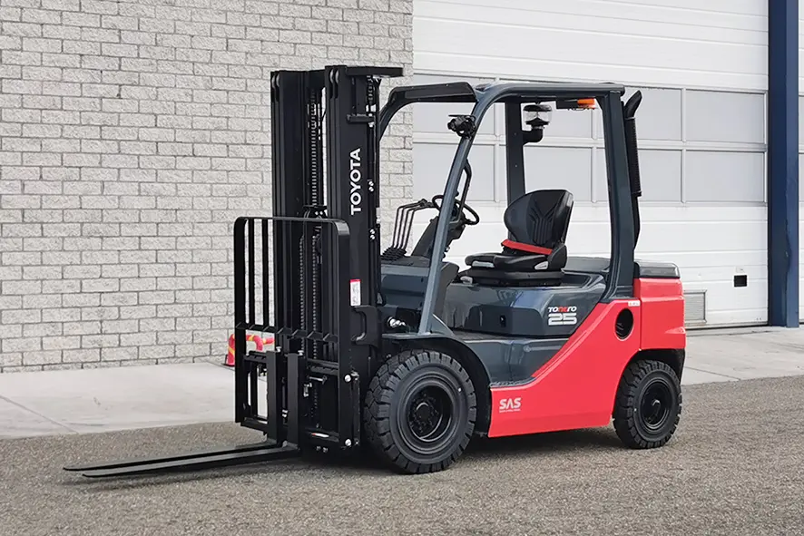 Toyota Tonero 52-8FDF25 4x2 Forklift 7