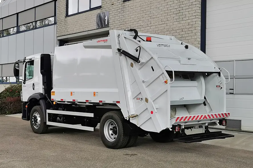 Volkswagen Constellation 17.250 BB CH 4x2 Garbage Collector 2