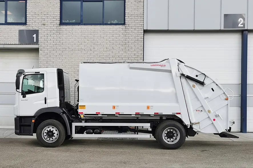 Volkswagen Constellation 17.250 BB CH 4x2 Garbage Collector 4