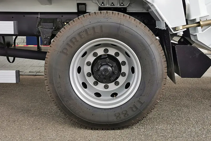 Volkswagen Constellation 17.250 BB CH 4x2 Garbage Collector 10