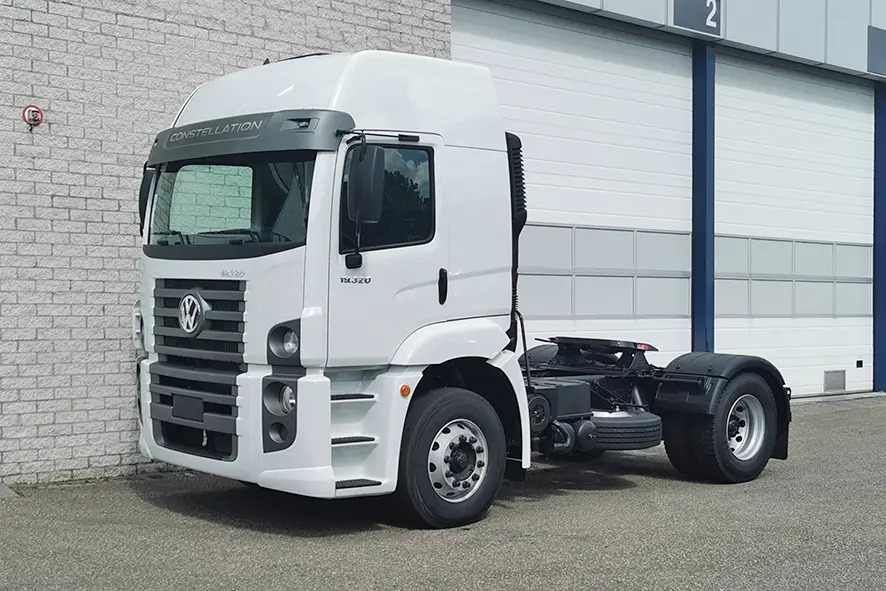 Volkswagen Constellation 19.320 BB SA 4x2 Tractor Head 7