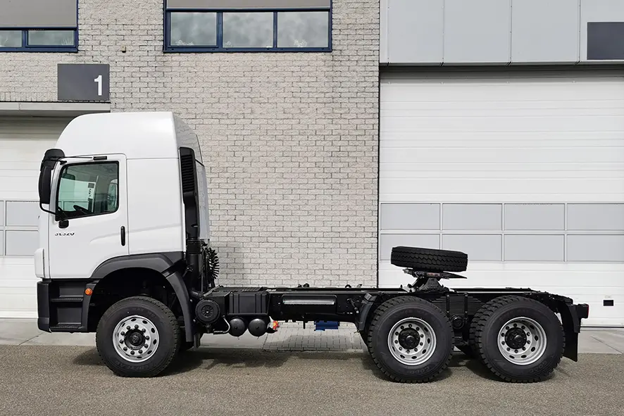 Volkswagen Constellation 31.320 BB SA 6x4 Tractor Head 4