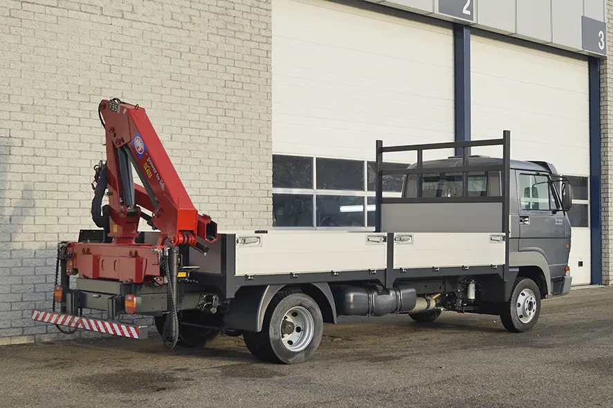 Volkswagen Delivery 9-150 HMF 735K1 Flatbed with Crane 4x2 4