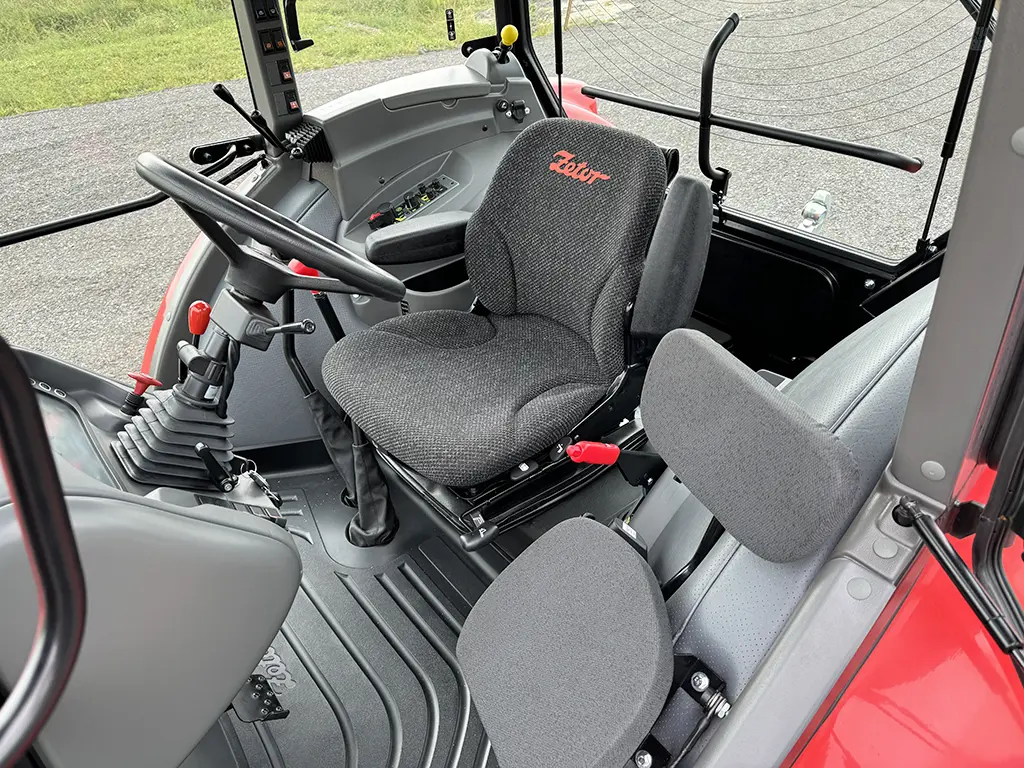 Zetor Forterra CL 135 Agricultural Tractor 4x4 3