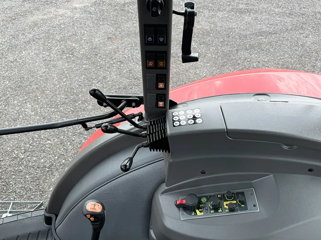 Zetor Forterra CL 135 Agricultural Tractor 4x4 9