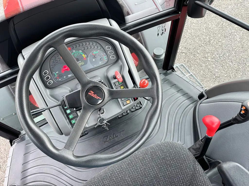 Zetor Forterra CL 135 4x4 Agricultural Tractor 10