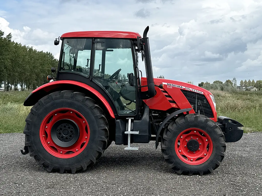 Zetor Proxima Plus 110 4x4 Agricultural Tractor 6